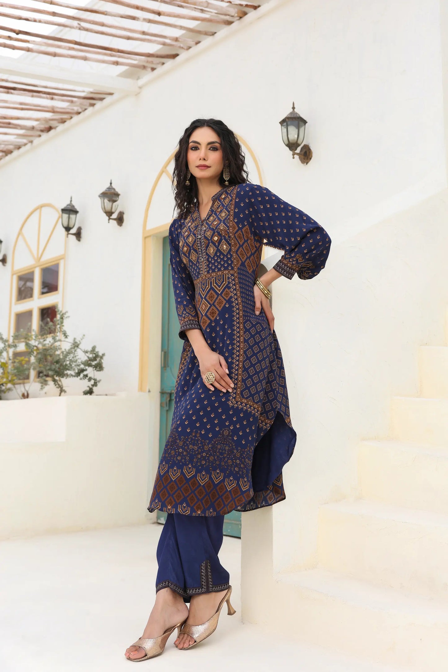 Traditional Print Straight Kurti with Pant