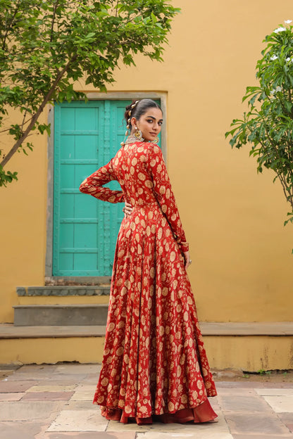 Red small floral printed gown
