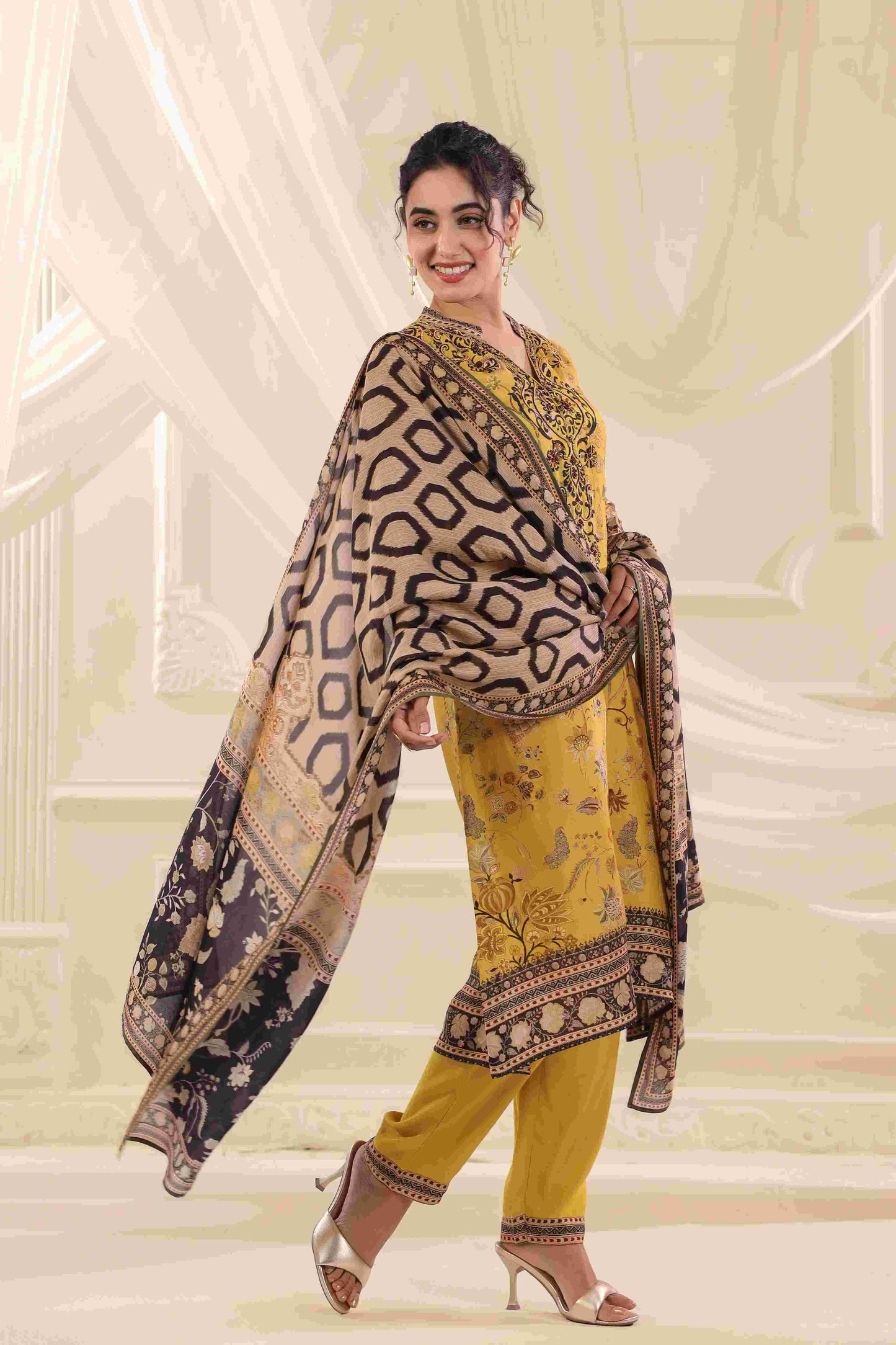 Traditional Suit Set