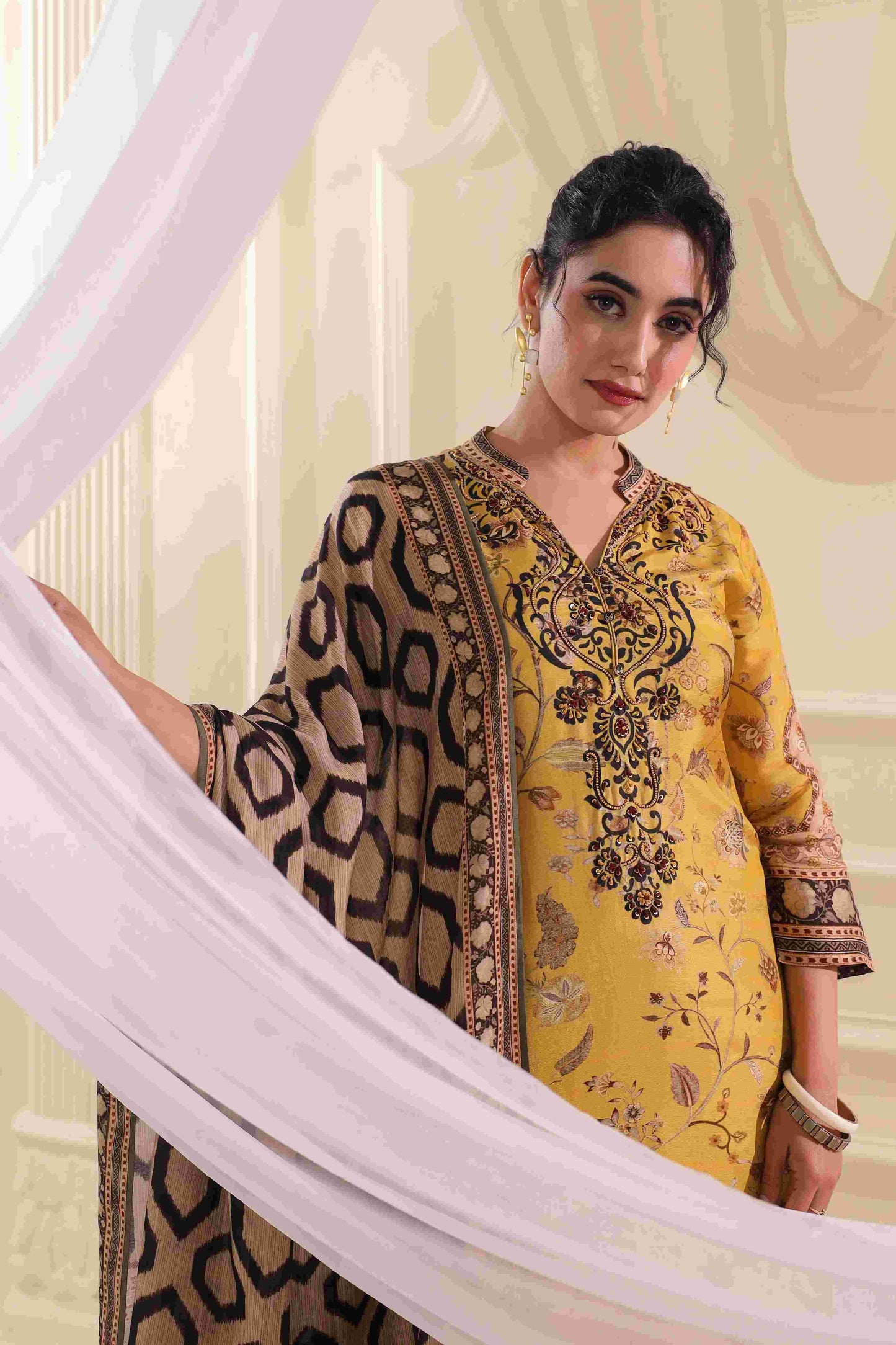 Traditional Suit Set