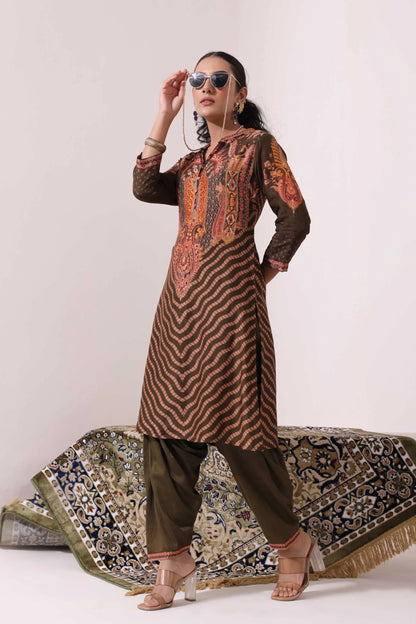 Black Colour Traditional print Kurti with salwar pant