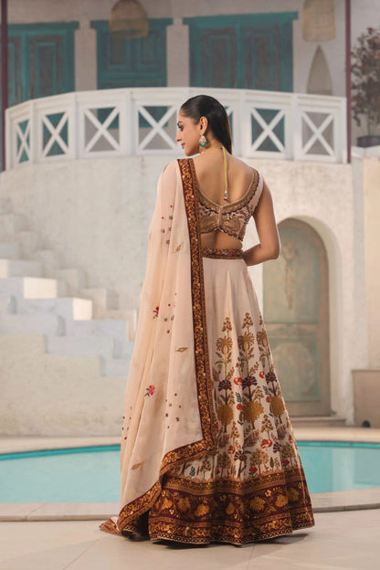 Traditional Print Lehanga with Fully embroidired Blouse & Dupatta