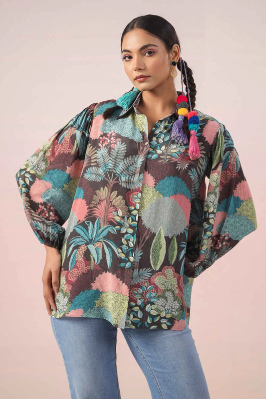Printed Short Top with light machine emb. On Collar